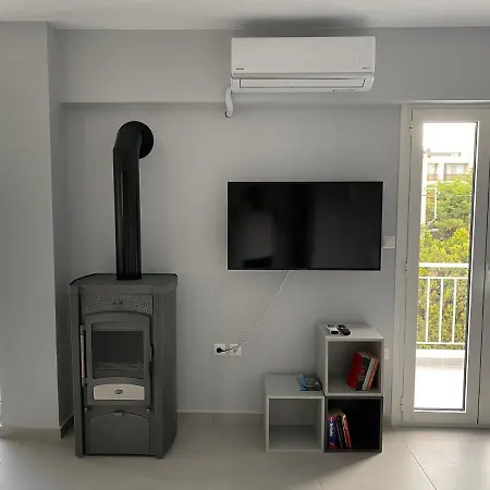 Cosy Studio 2 Minutes Walking From The Beach Anavyssos Exterior photo