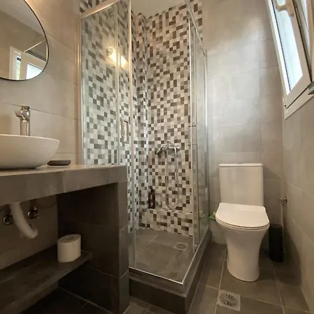 Cosy Studio 2 Minutes Walking From The Beach Anavyssos Exterior photo
